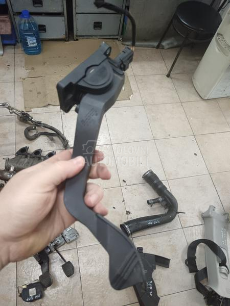 Pedala gasa 2.0 HDi