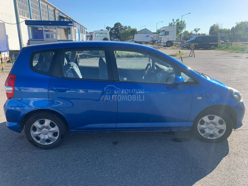 Honda Jazz Cool 1.2