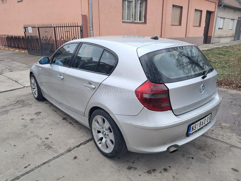 BMW 120 