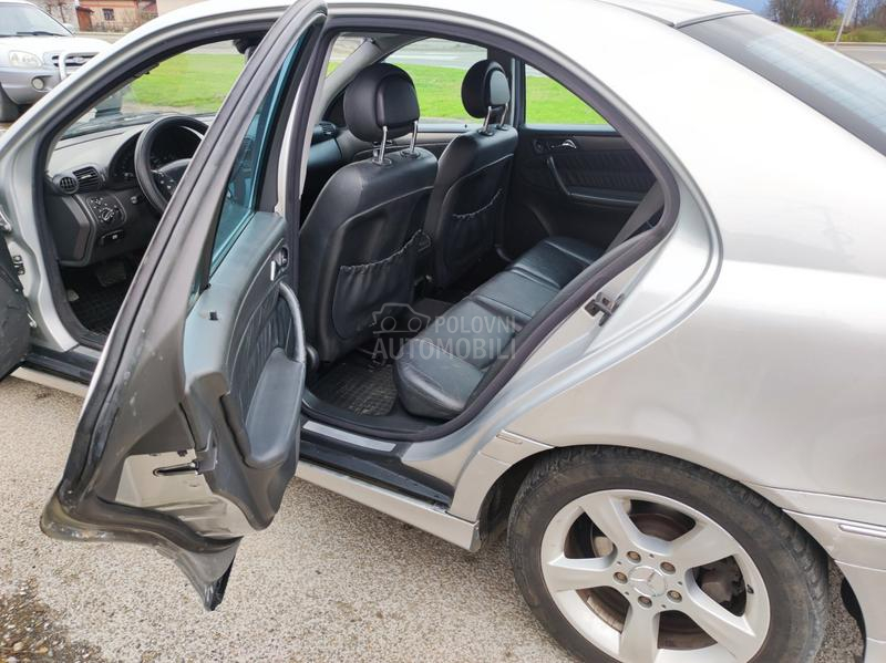 Mercedes Benz C 270 avangard
