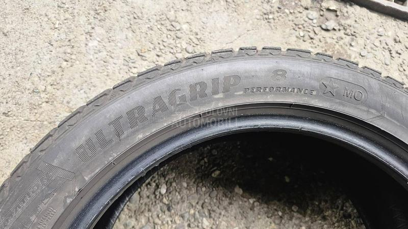 Goodyear 245/45 R18 Zimska