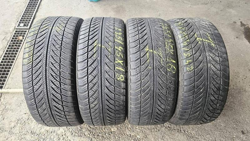 Goodyear 245/45 R18 Zimska
