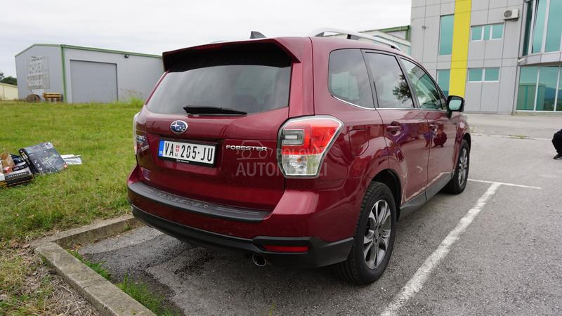 Subaru Forester 2.0