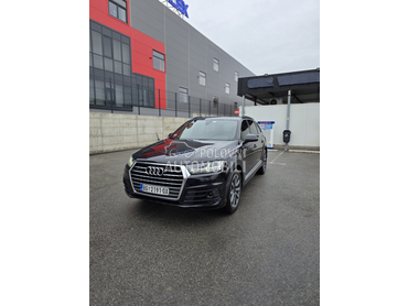 Audi Q7 S Line