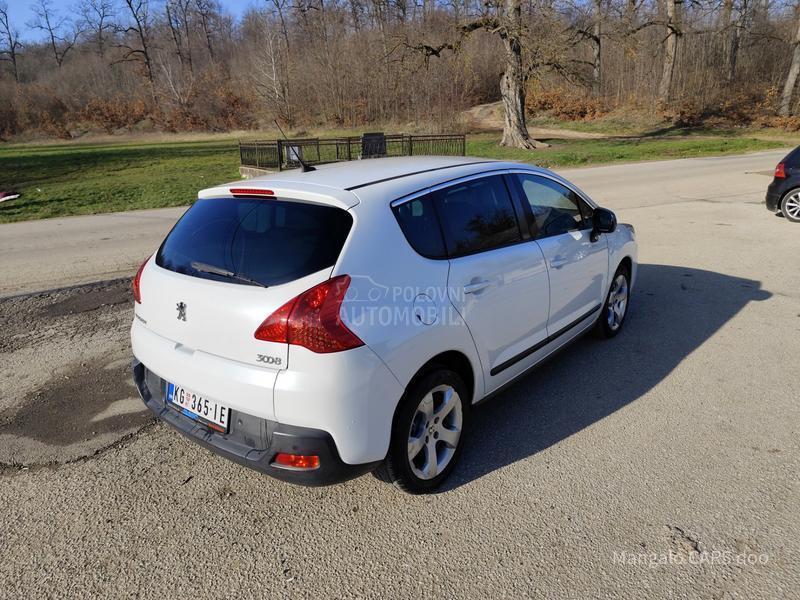 Peugeot 3008 ALLURE, PERLA BELA