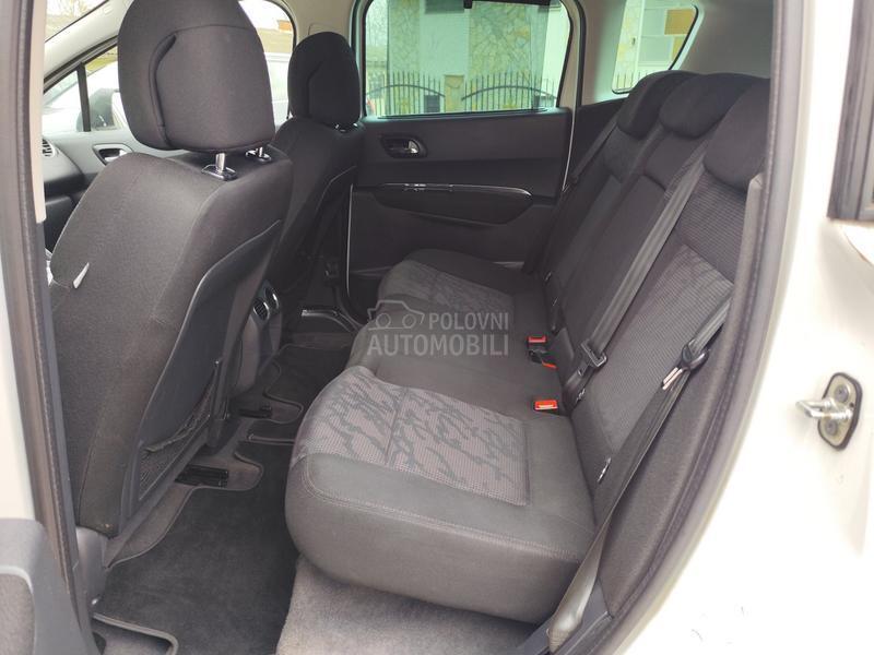 Peugeot 3008 Allure, Perla