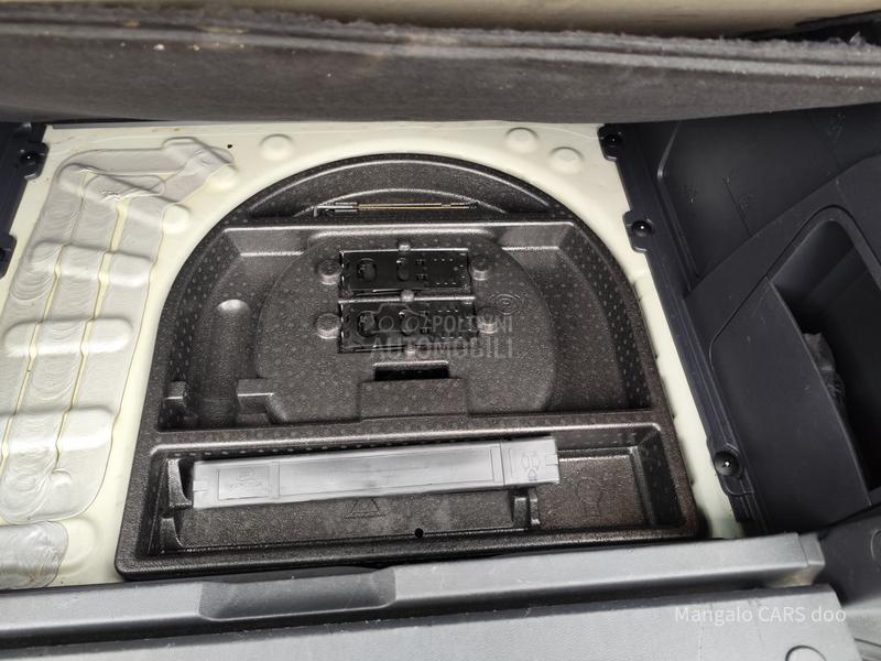 Peugeot 3008 Allure, Perla