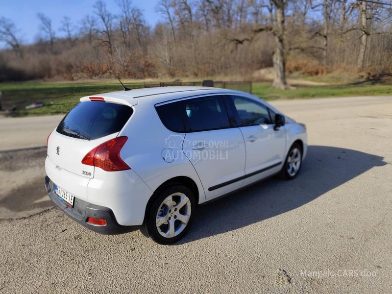 Peugeot 3008 ALLURE, PERLA BELA