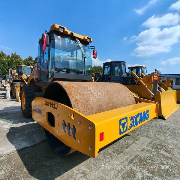 XCMG XS143J