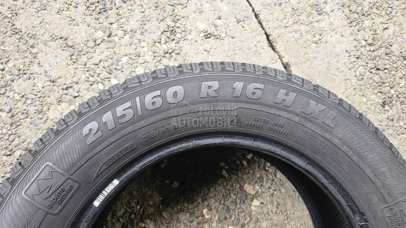 Semperit 215/60 R16 Zimska