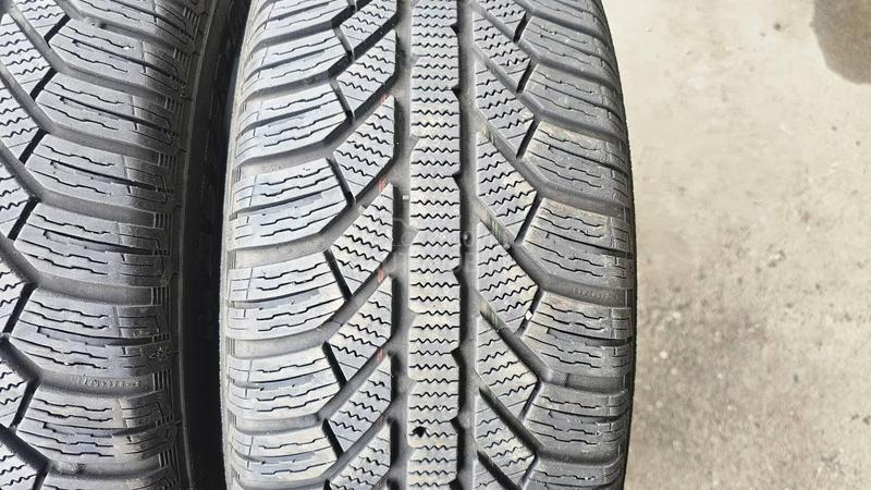 Semperit 215/60 R16 Zimska