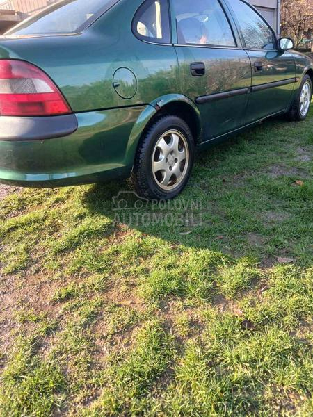 Opel Vectra B 