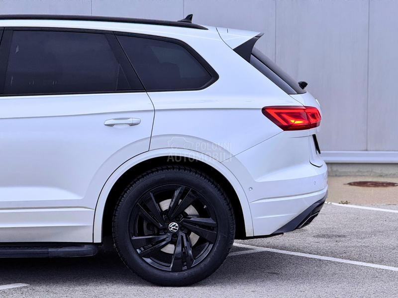 Volkswagen Touareg TSI