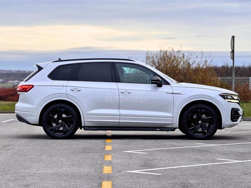 Volkswagen Touareg TSI