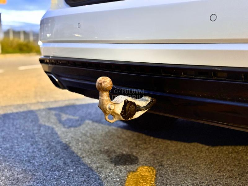 Volkswagen Touareg TSI