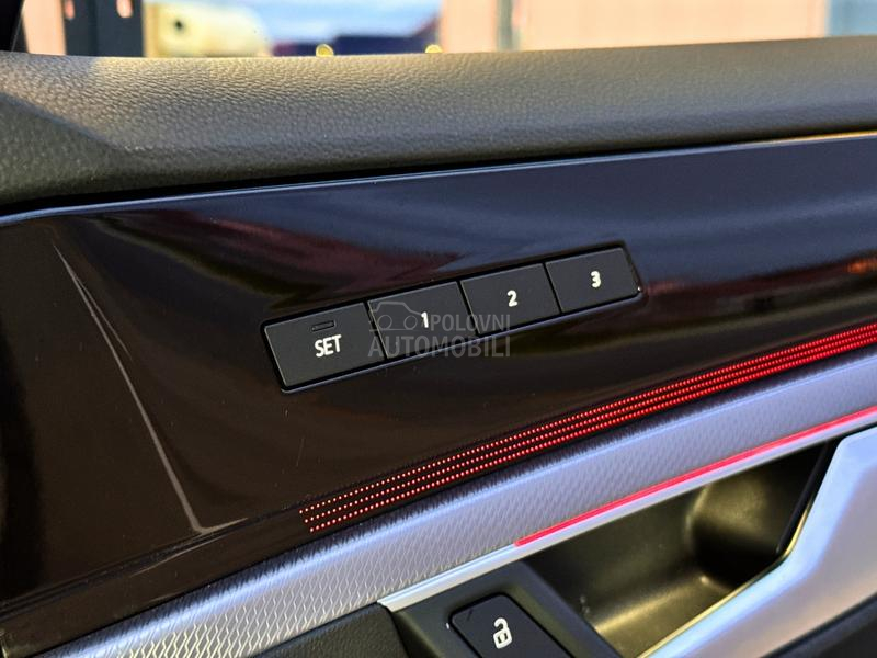 Volkswagen Touareg TSI