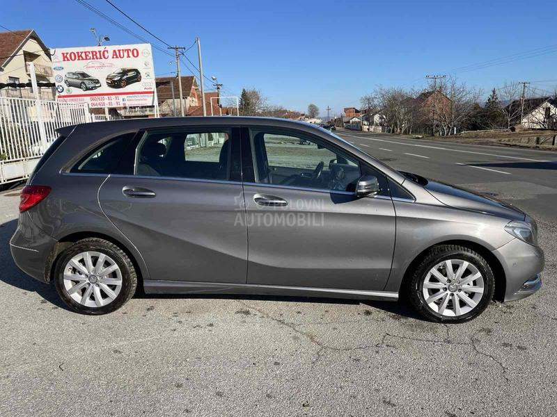 Mercedes Benz B 180 B 180 CDI