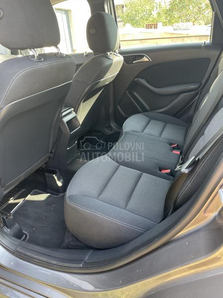 Mercedes Benz B 180 B 180 CDI