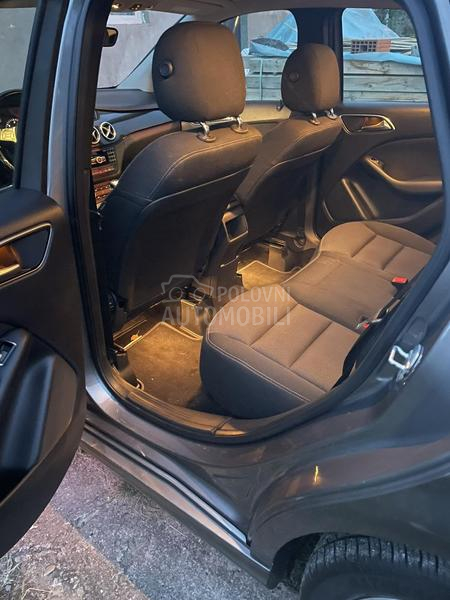 Mercedes Benz B 180 B 180 CDI
