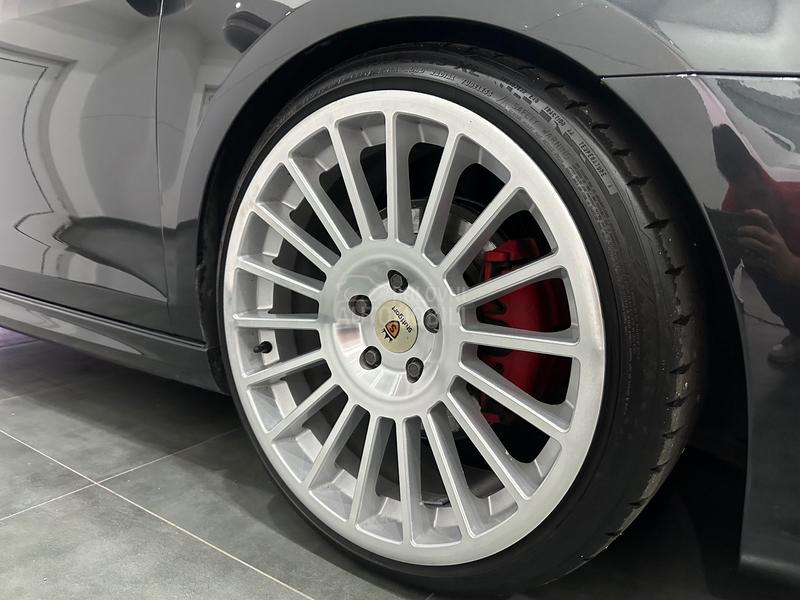 Volkswagen Golf 6 GTI EDITION35