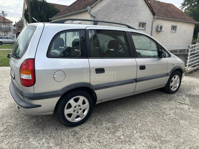 Opel Zafira 1.8