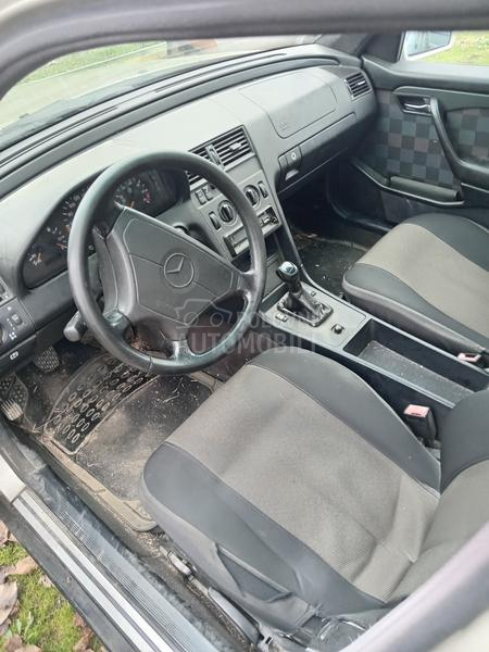 Mercedes Benz C 200 