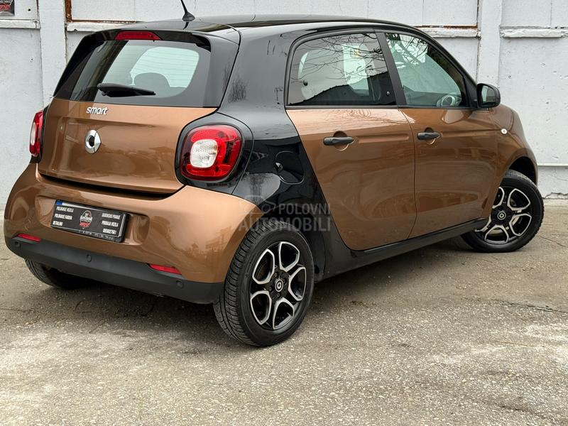 Smart ForFour 