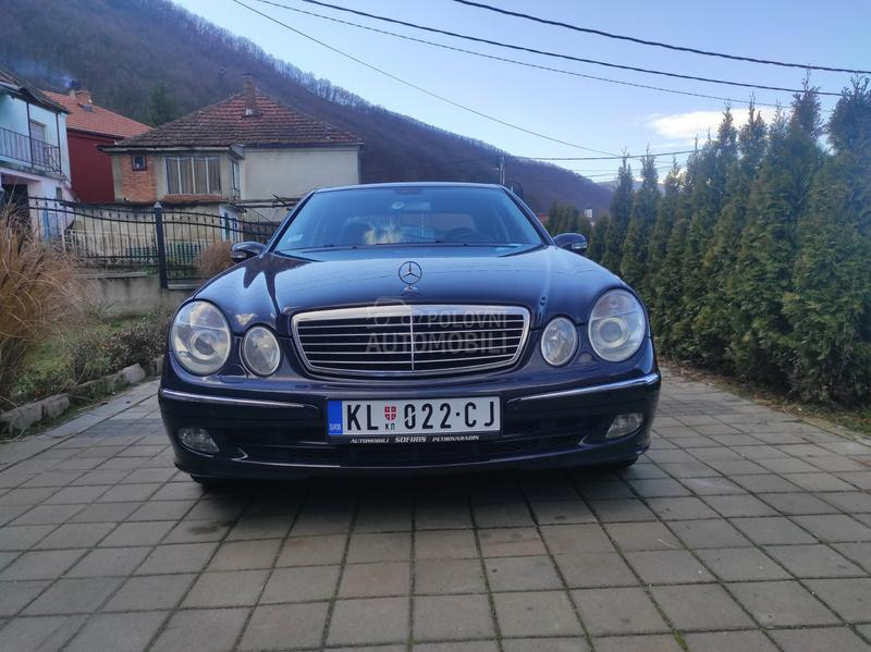 Mercedes Benz E 220 Avantgarde