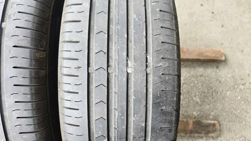 Continental 215/60 R17 Letnja