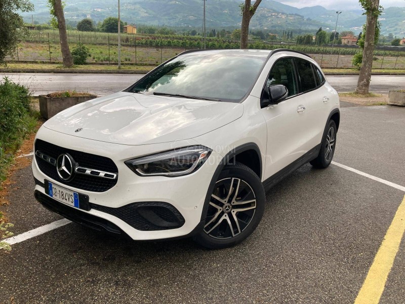 Mercedes Benz GLA 200 2.0d REGVLASNI K/4X4