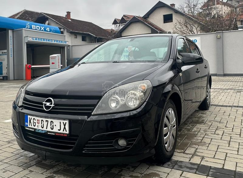 Opel Astra H 