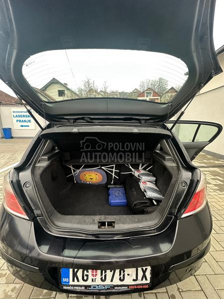 Opel Astra H 