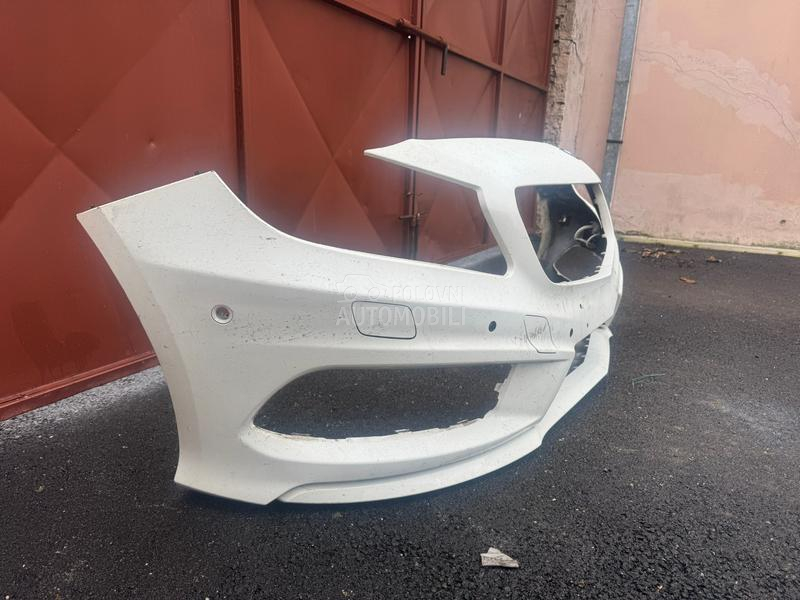 prednji branik W176 amg