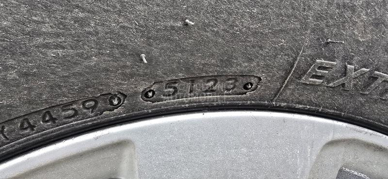 Lassa 265/65 R17 Zimska