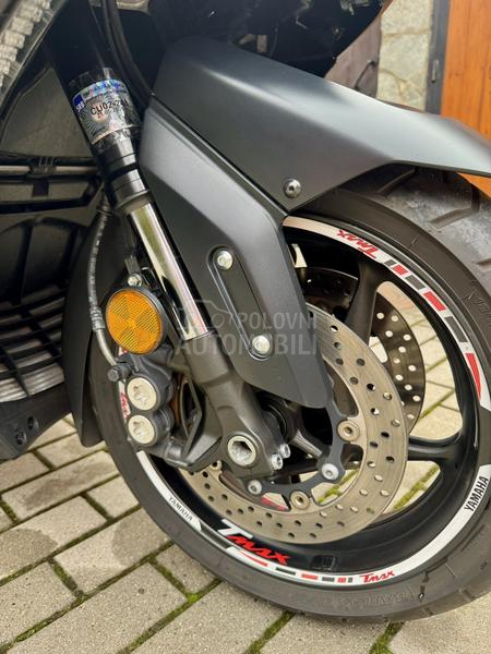 Yamaha t max