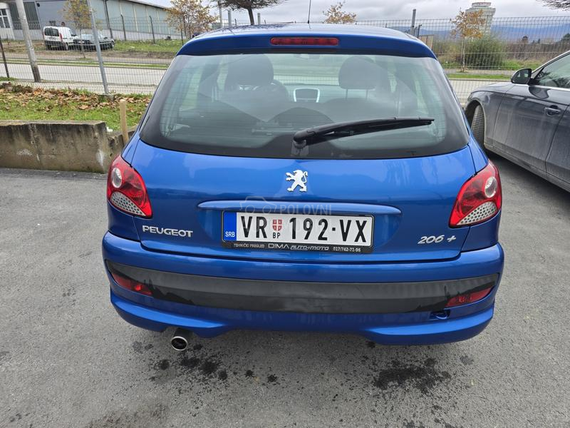 Peugeot 206 plus 