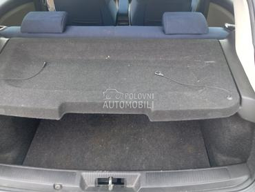 polica gepeka za Fiat Grande Punto