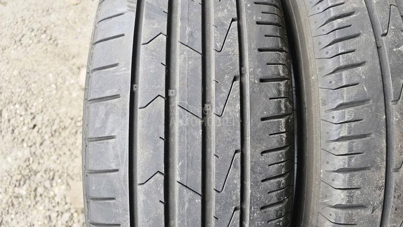 Hankook 215/60 R17 Letnja