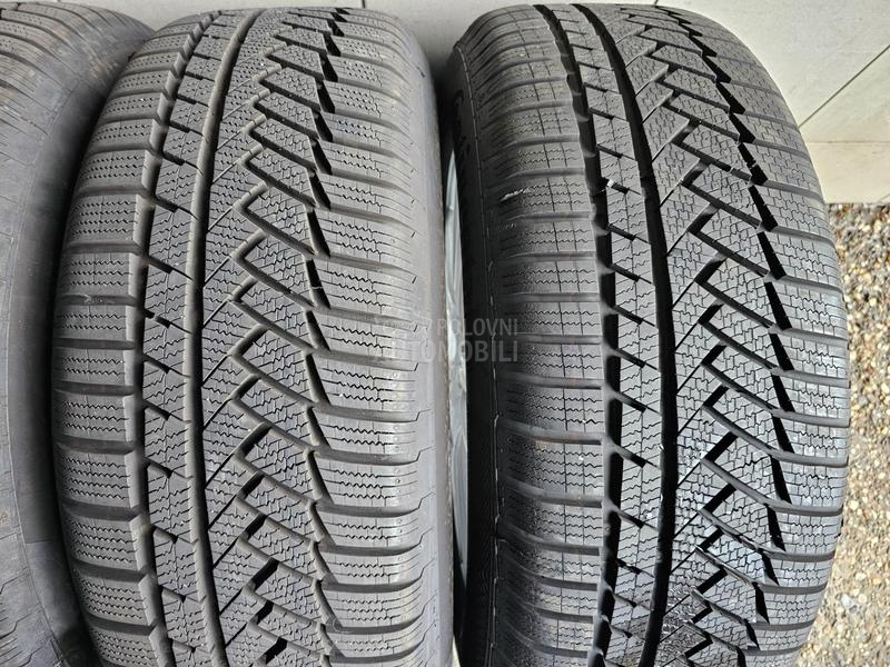 Continental 235/60 R18 Zimska