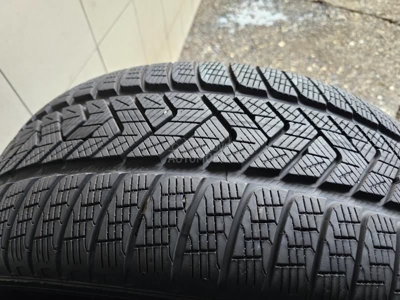 Pirelli 265/55 R19 Zimska