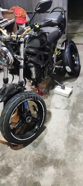 Suzuki SV 650