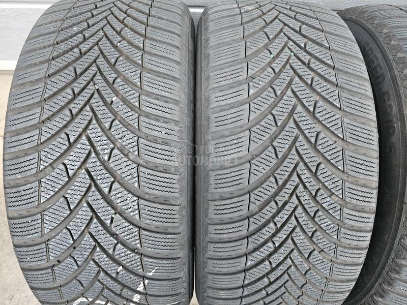Semperit 245/45 R18 Zimska
