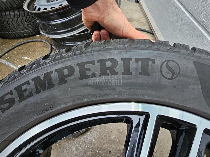 Semperit 245/45 R18 Zimska