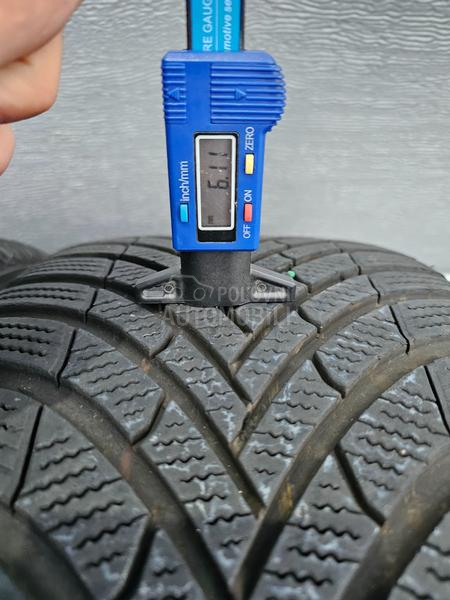 Semperit 245/45 R18 Zimska