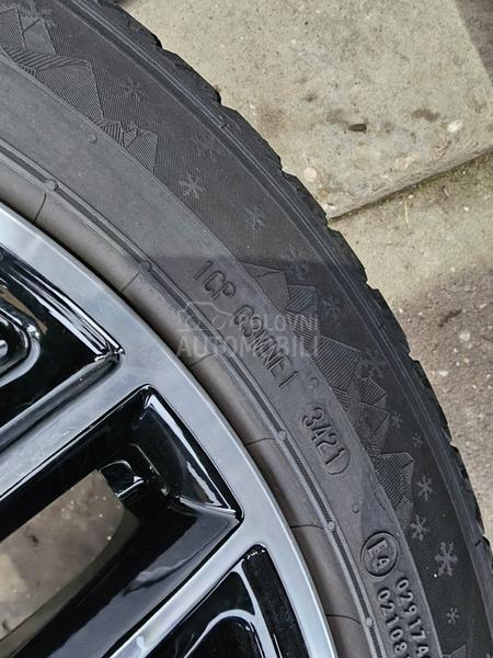 Semperit 245/45 R18 Zimska