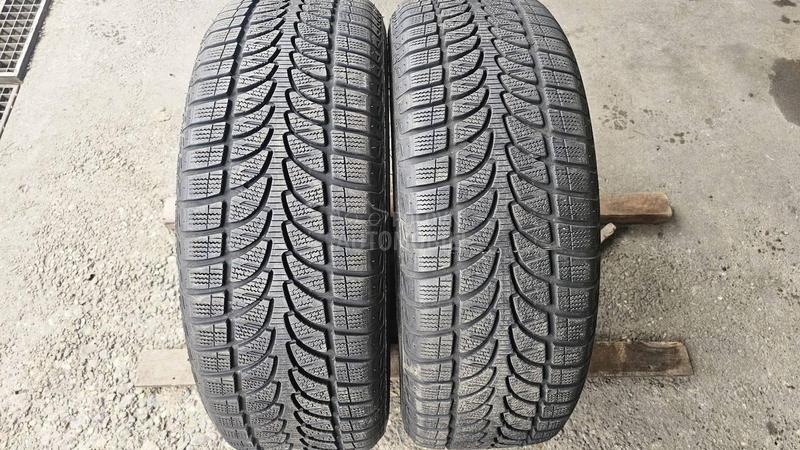 Bridgestone 235/60 R18 Zimska
