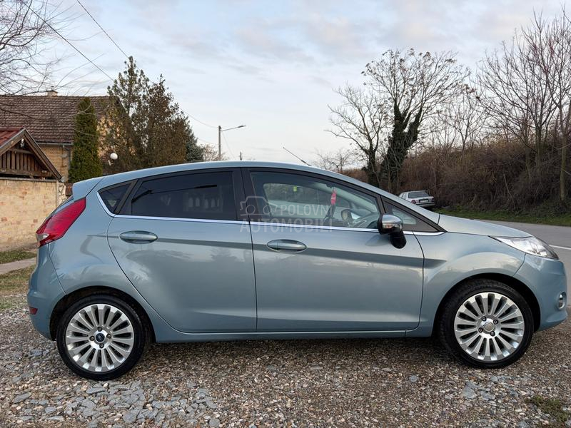 Ford Fiesta 1.2 B/G