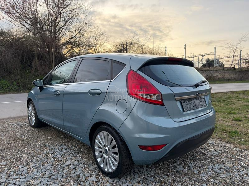 Ford Fiesta 1.2 B/G