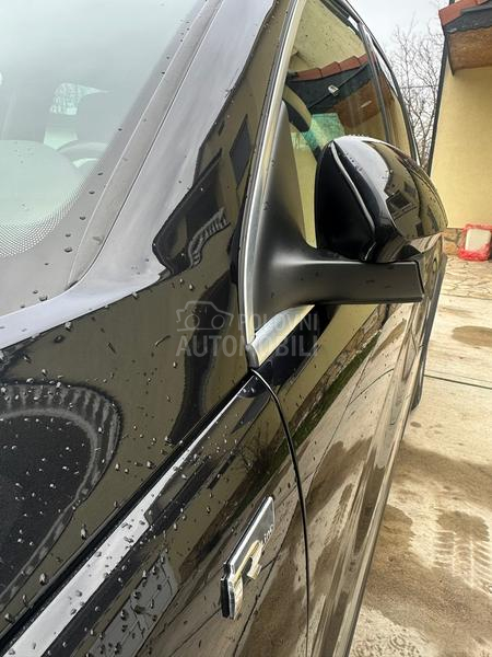 Volkswagen Tiguan R line