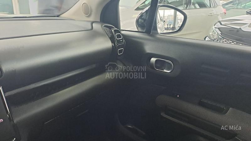 Citroen C3 Aircross 1.2 PURE NAV LED USB